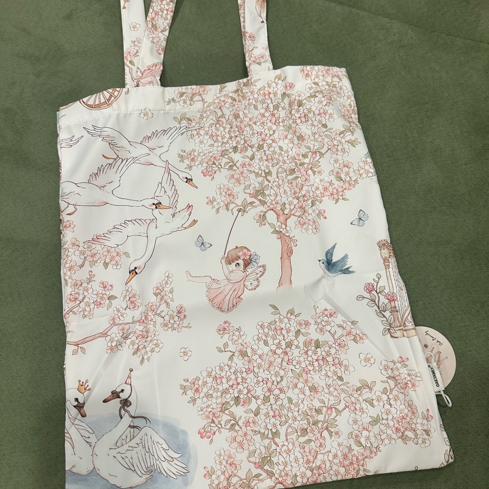Waterproof Charming Floral Tote Bag with Swans and Birds